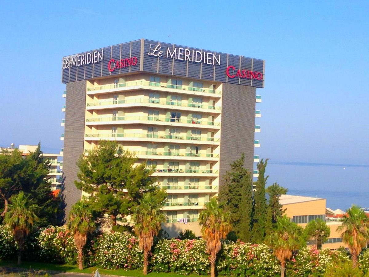 Kristian Apartments Подстрана Екстер'єр фото